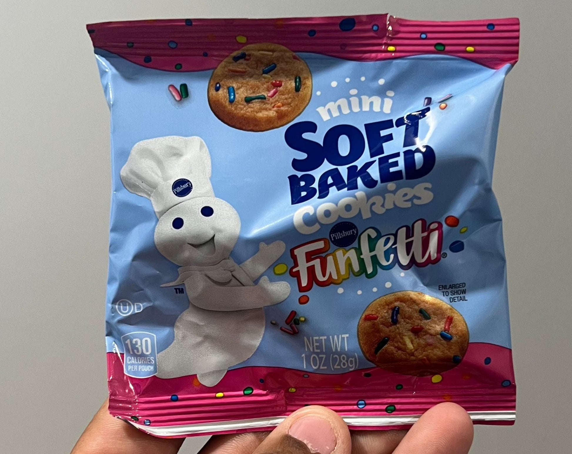 Pillsbury Soft Baked Confetti Cookies (1oz)